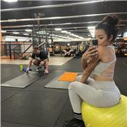 Personal trainer al femminile online comodamente da casa tua